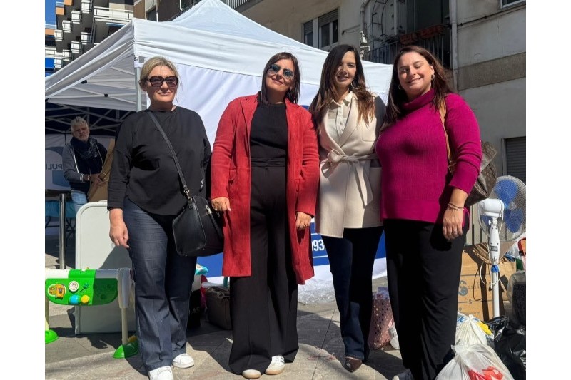 CENTRO DI RIUSO, UN PIENONE DI SOLIDARIETA' 