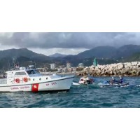 PESCHERECCIO AFFONDA, SPAZZAMARE IN AIUTO