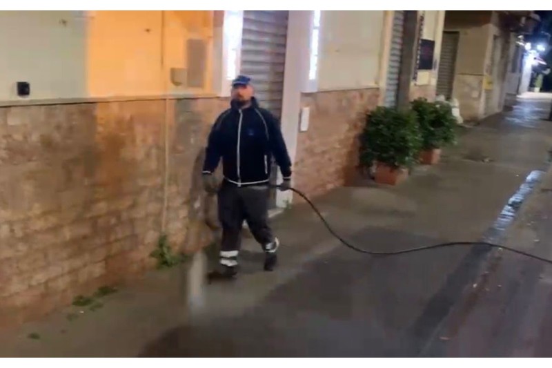 LAVAGGIO MARCIAPIEDI, RIPRESA SERVIZIO