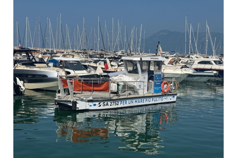 RIPARTE IL SERVIZIO DI SPAZZAMARE DI SALERNO PULITA PER L'ESTATE 2025